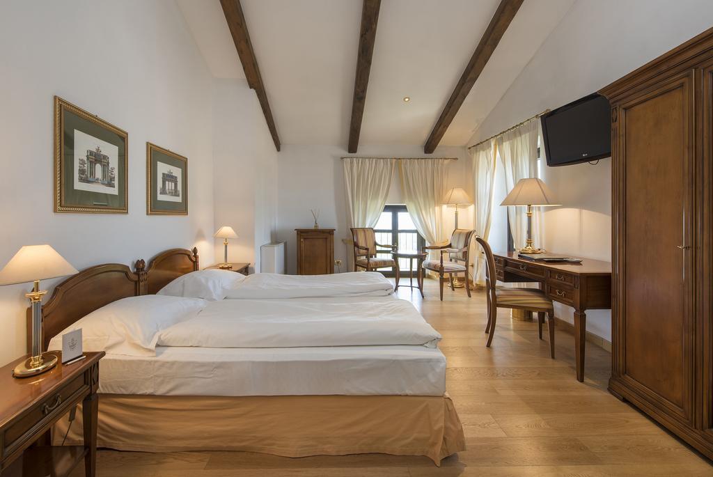 Sunstar Hotel Piemont Isola d'Asti Room photo